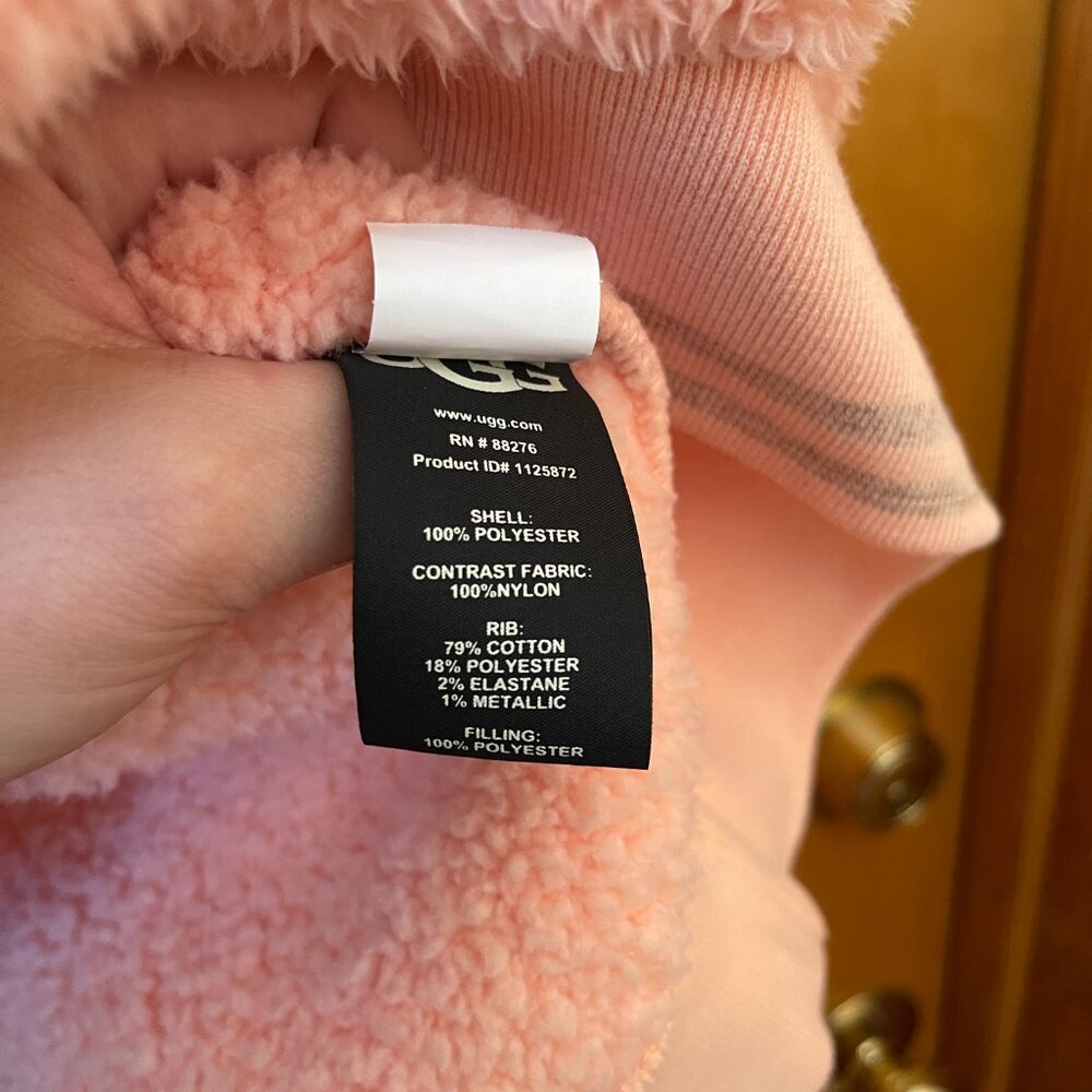 NWT UGG Loyra Pink and Gold Sherpa Metallic Hoodie Size M 100% authentic - Picture 6 of 6